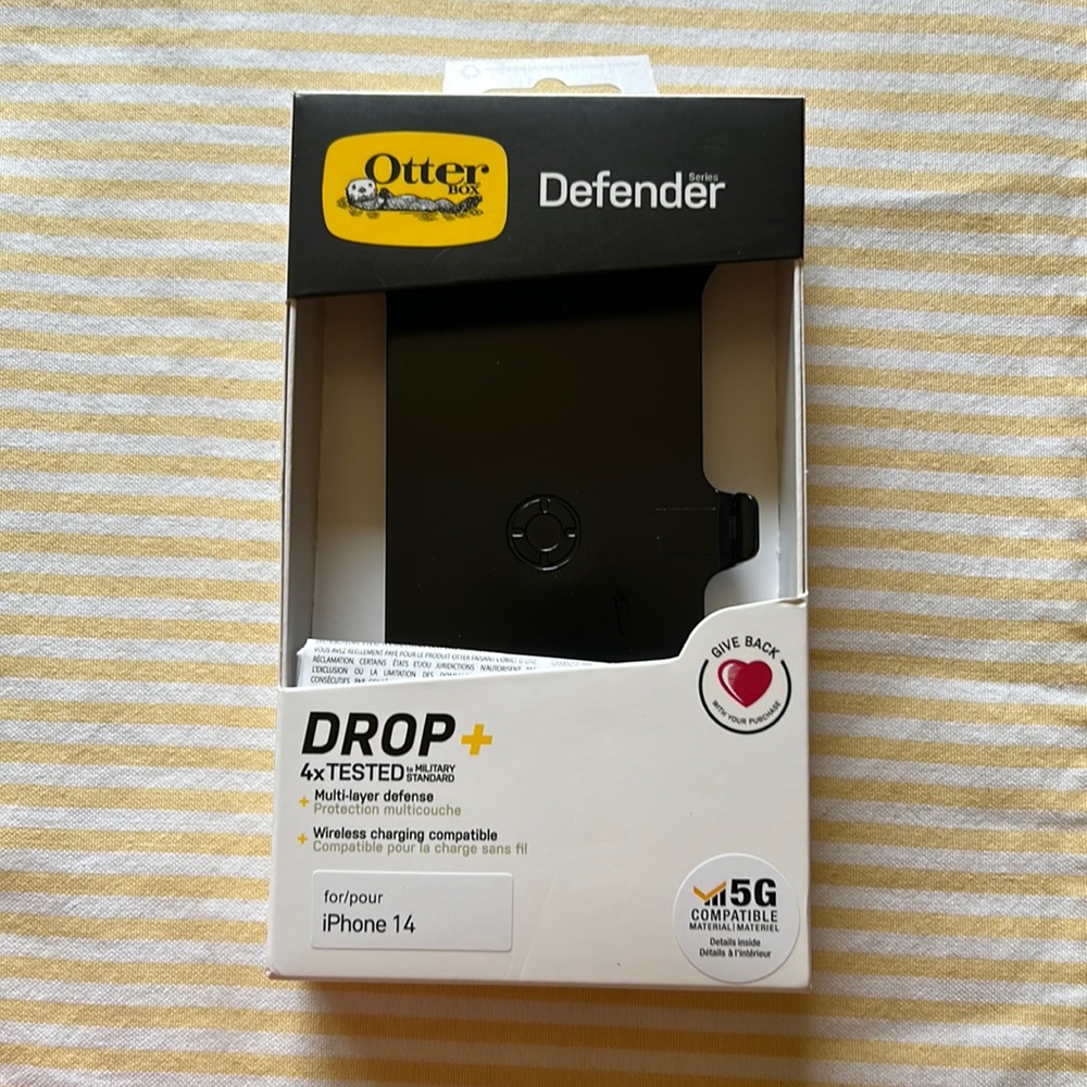 NWT Otterbox defender holster